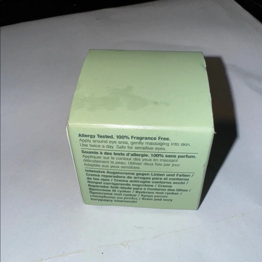 Clinique Smart Clinical Repair Eye Cream - Light Green